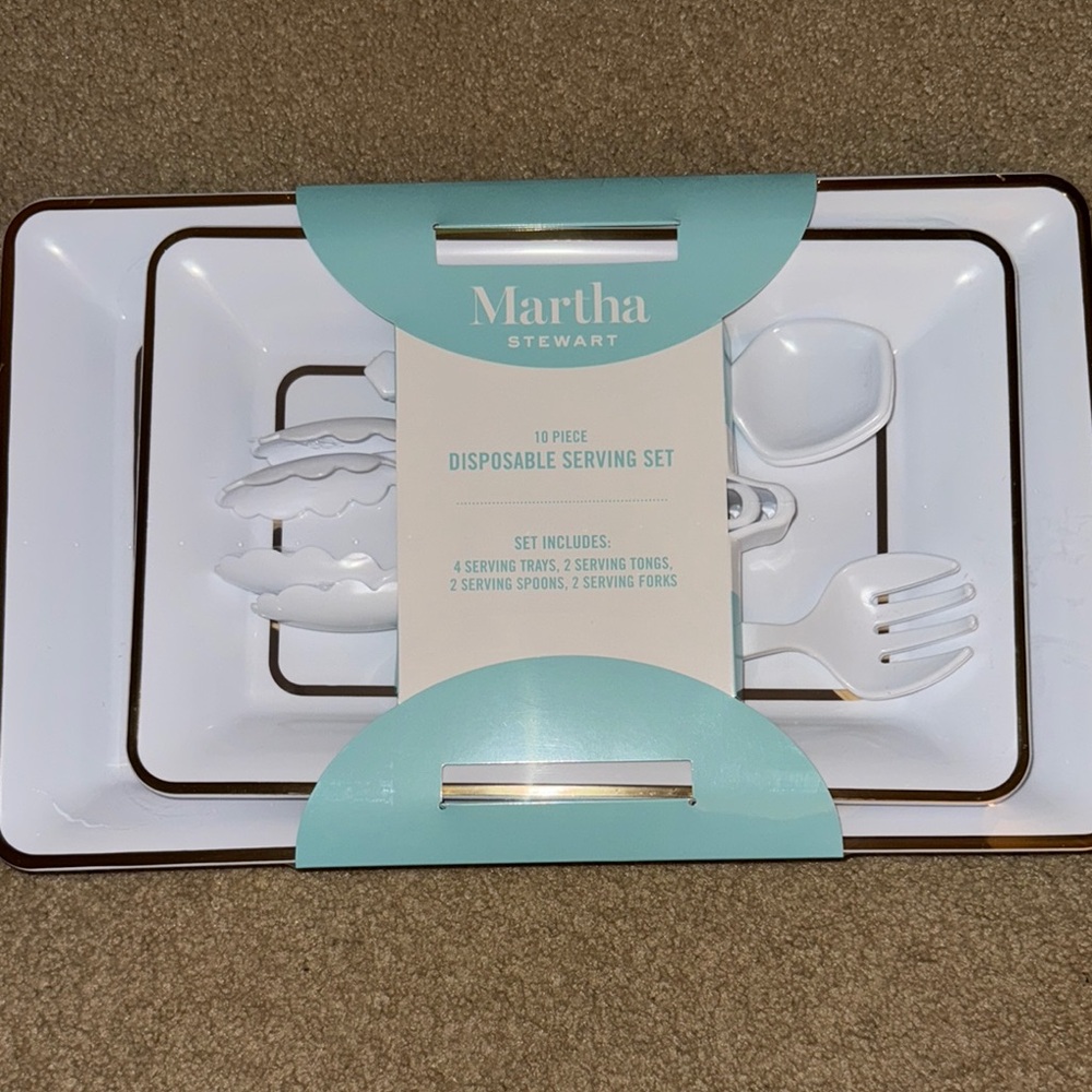 Martha Stewart White Disposable Serving Set, 10 Pieces, NEW, Elegant